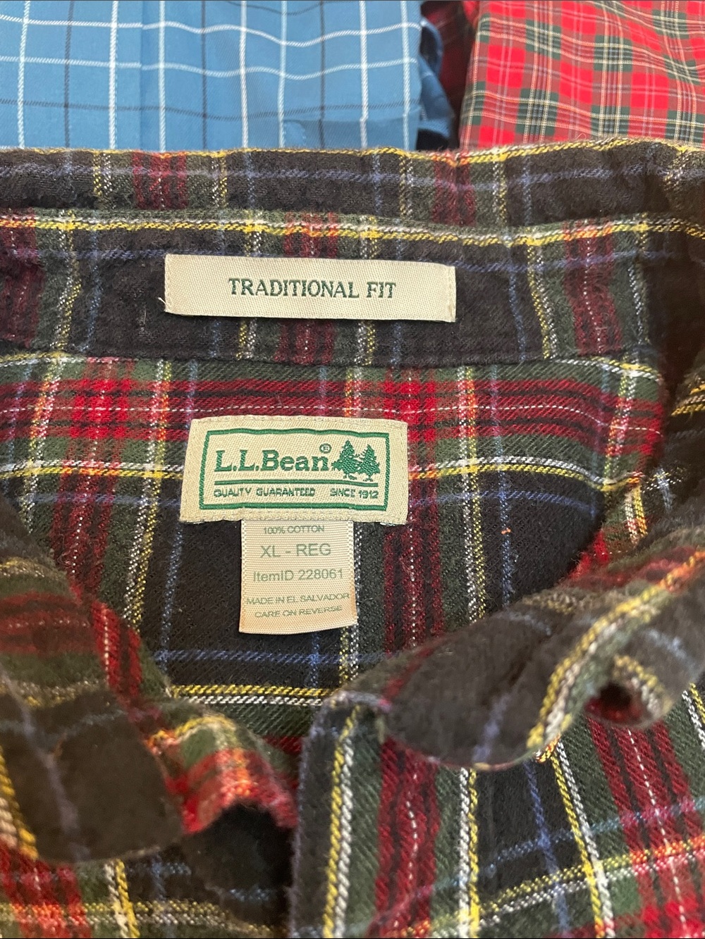 Lot Of 3 L.L.Bean Button-Down Shirts 1-Flannel 2-Causal Size XL-Reg - Picture 2 of 8